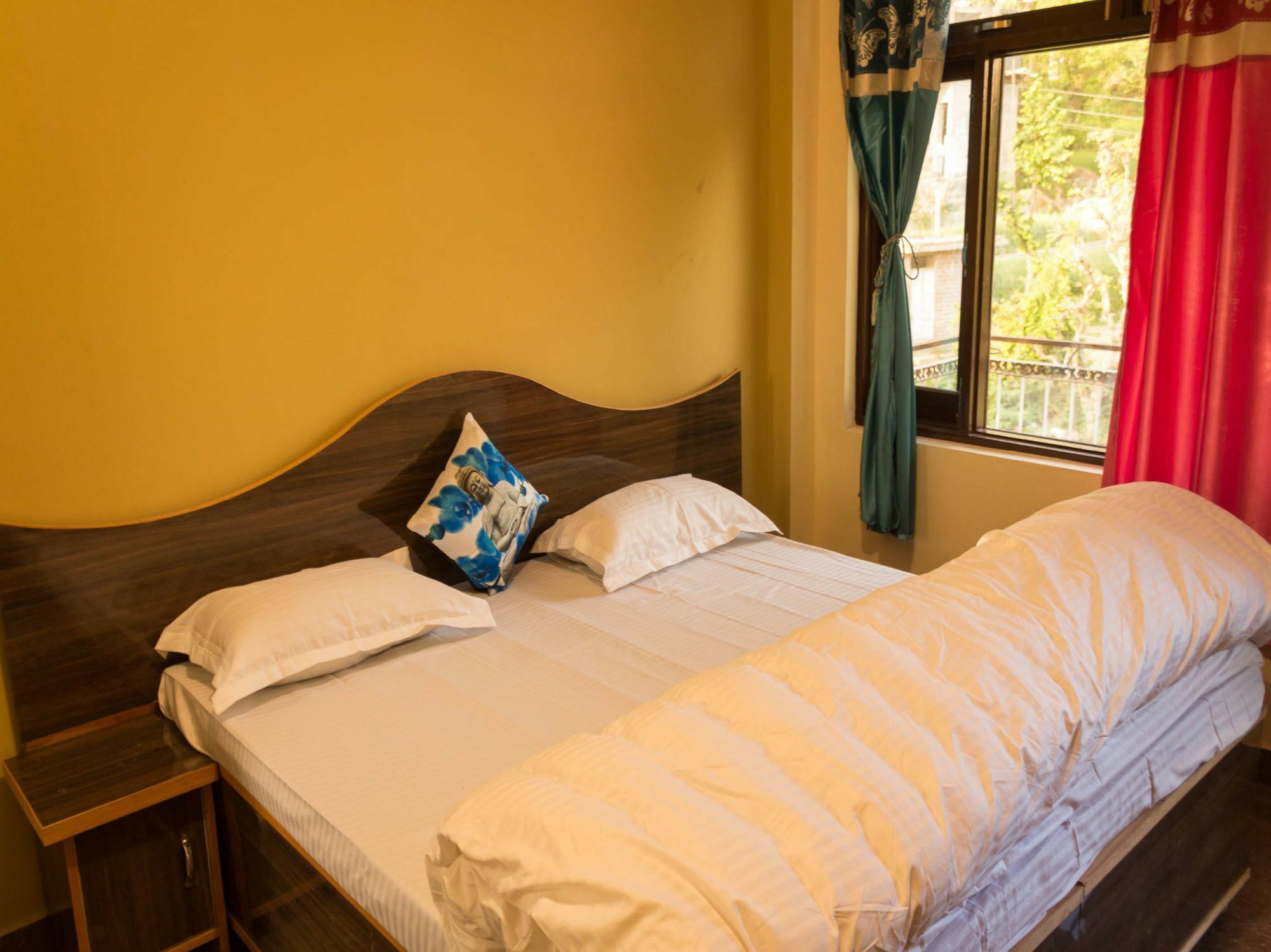 Oyo Home 13409 Cozy Stay Dharamshala Luaran gambar